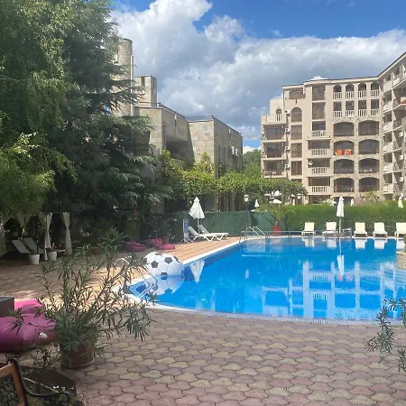 Anita A21 Large Sunny Apartment Slantschew brjag